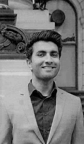 naren-black-and-white-2-v2.png